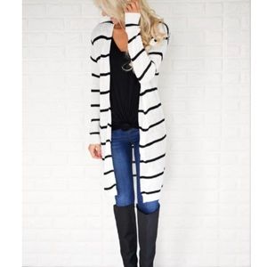 CHASER OPEN STRIPED SWEATERS SIZE MEDIUM